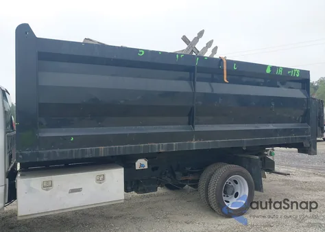 2017 Ford F550 z USA, uszkodzony, nr VIN 1FDUF5GT3HEC90208